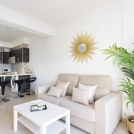 Home2book Sea View Terrace Apartment